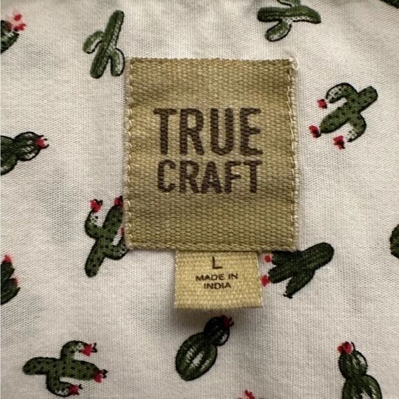 Lot Of 2 TRUE CRAFT Shirts Men’s Size Large Button Down Collared Polo Casual Fun - Picture 7 of 15